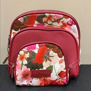 Ted Baker London | “Pressed Flowers & Rio Red” Cosmetic Set